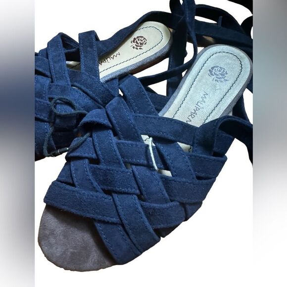 NWT Maliparmi Women's Navy Suede ankle wrap flat Sandals size 37/ 6.5 US - Picture 4 of 8